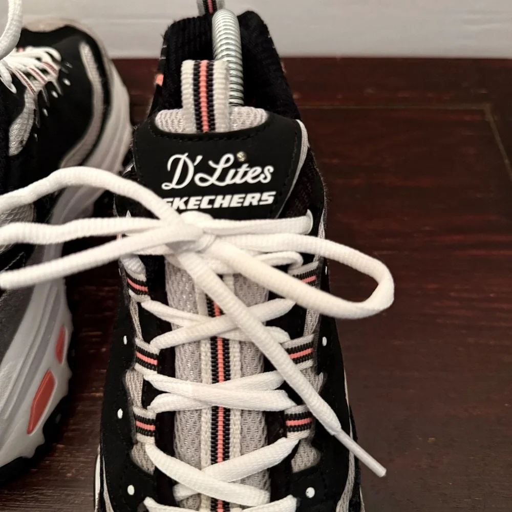 Y2K Skechers DLites Sneakers Chunky Retro Walking Shoes Black Grey Womens 9
